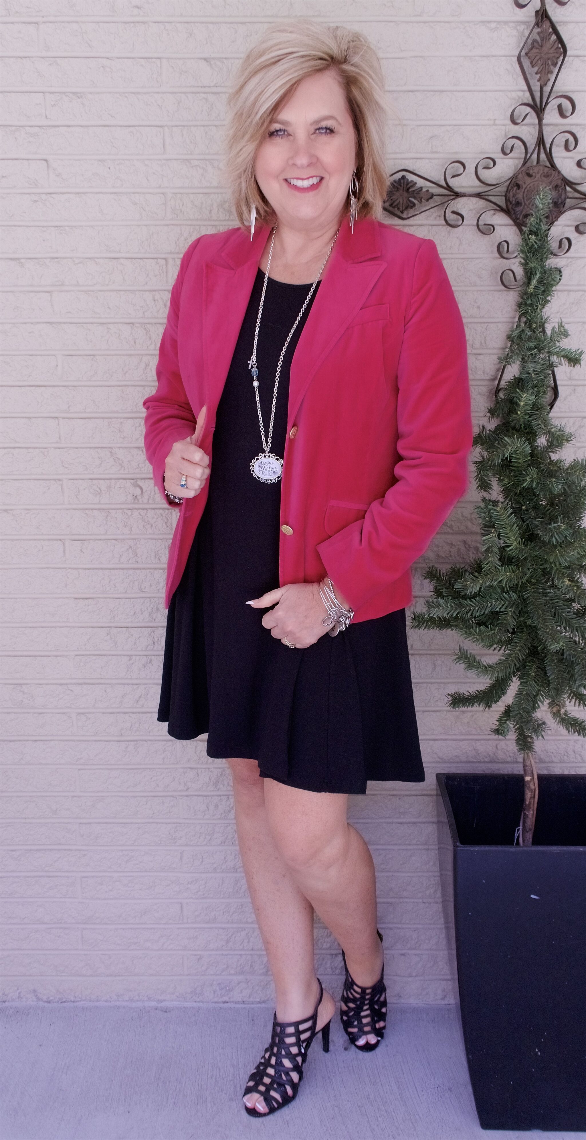 50 IS NOT OLD | BLACK AND PINK FOR A FUN COLOR COMBINATION | FASHION OVER 40