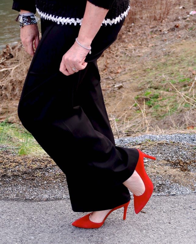 50 IS NOT OLD | BLACK ON BLACK STYLE | FASHION OVER 40