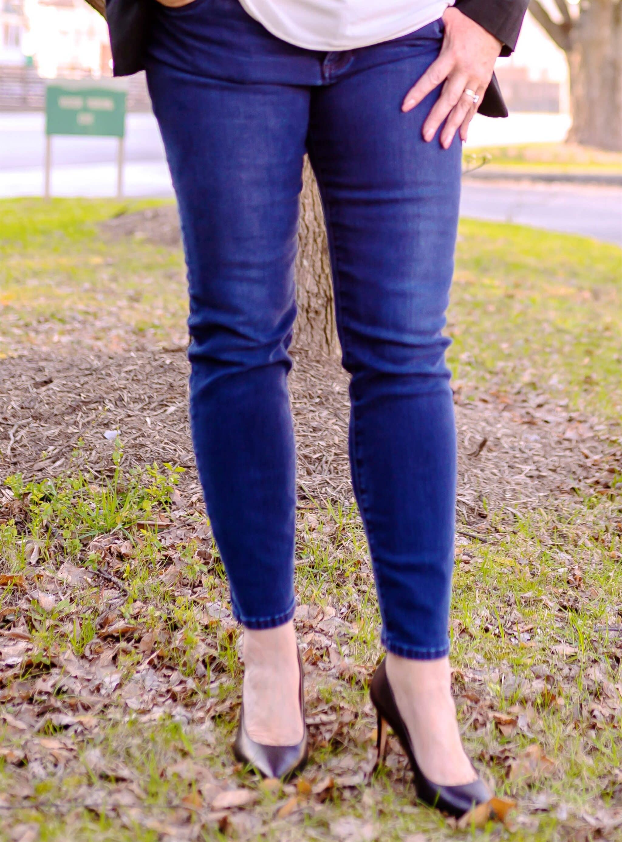 50 IS NOT OLD | TUXEDO BLAZER AND JEANS | FASHION OVER 40