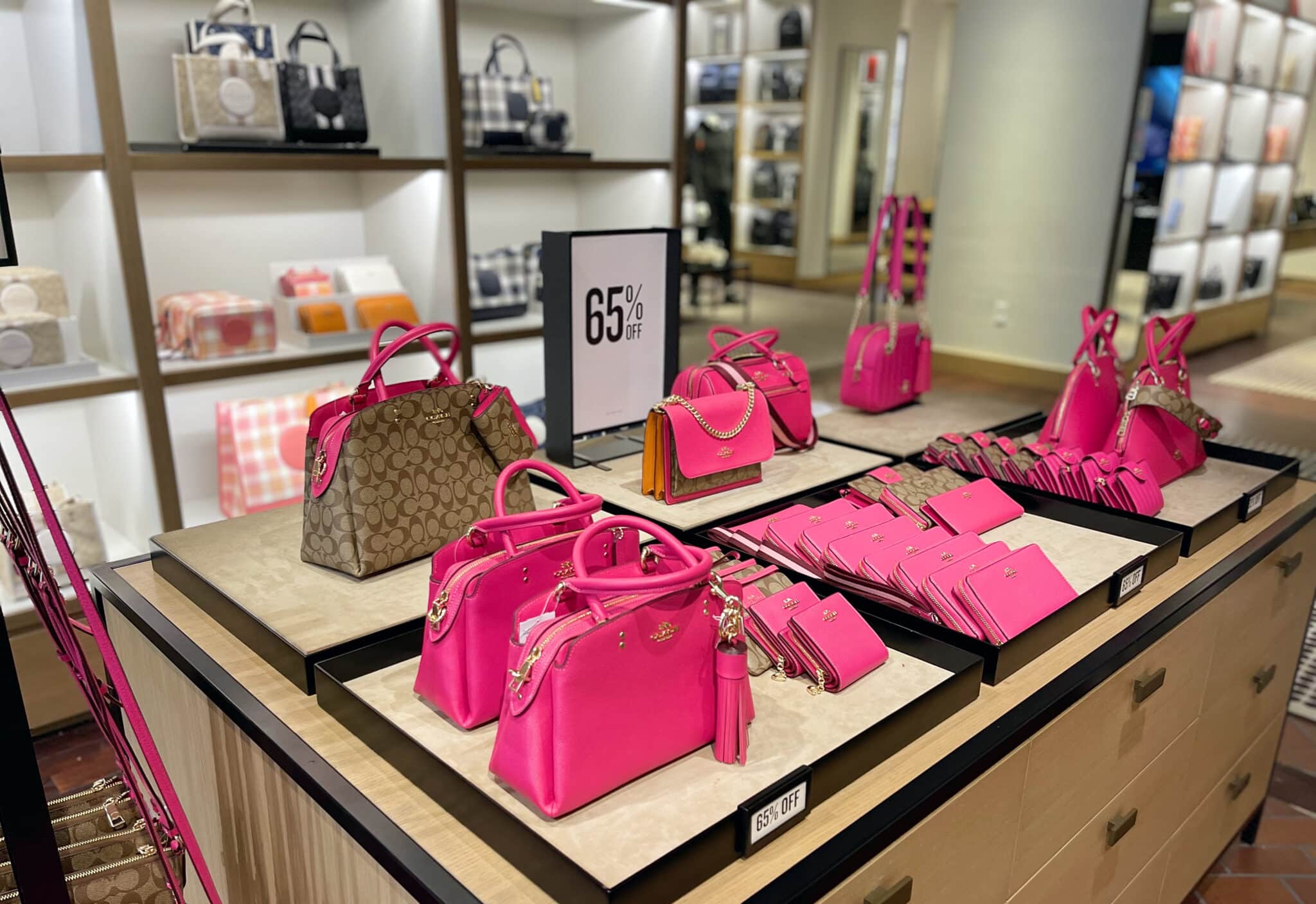 DILLARDS DESIGNER HANDBAGS LOUIS VUITTON STYLES - APRIL 2019 SHOP WITH ME 