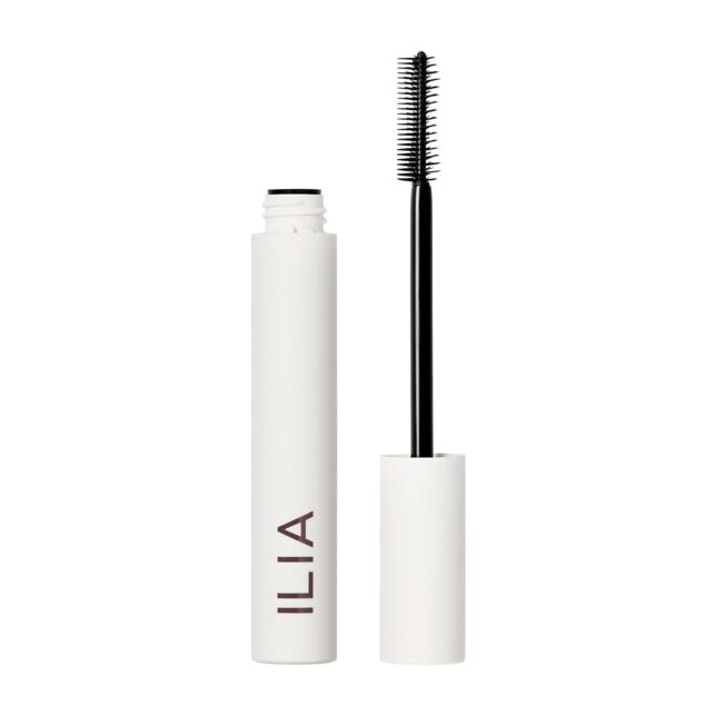 Everything You Need for Great Eyes 50 Is not old fashion blogger rmascara