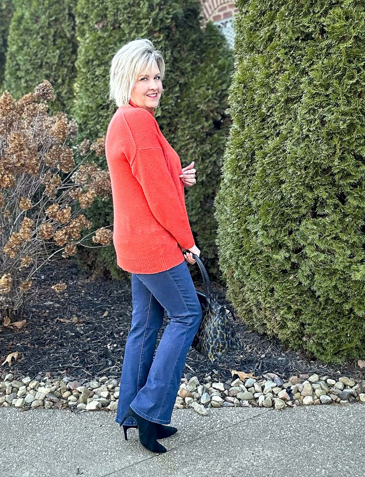 Over 50 Fashion Blogger, Tania Stephens is showing some of the Latest Casual Weekend Styles From Nordstrom Rack32