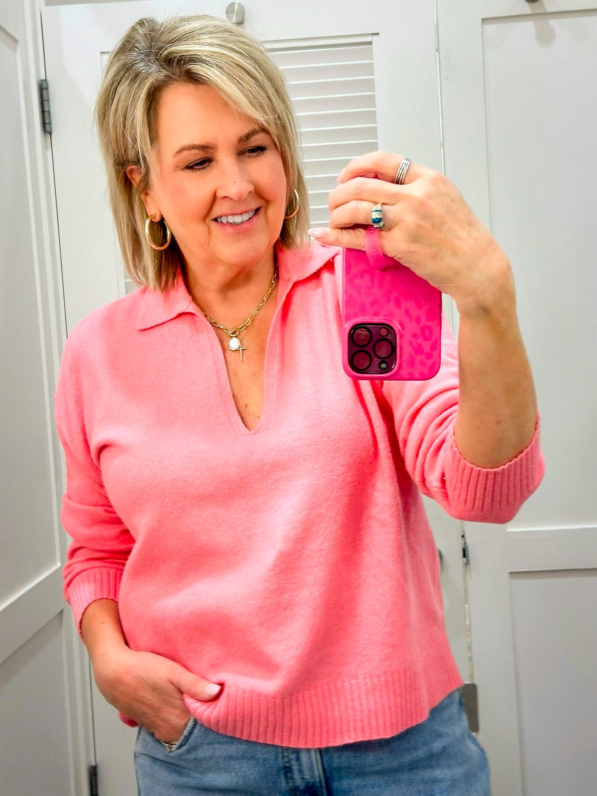 Over 50 fashion blogger, Tania Stephens, is doing a Loft in store try on16