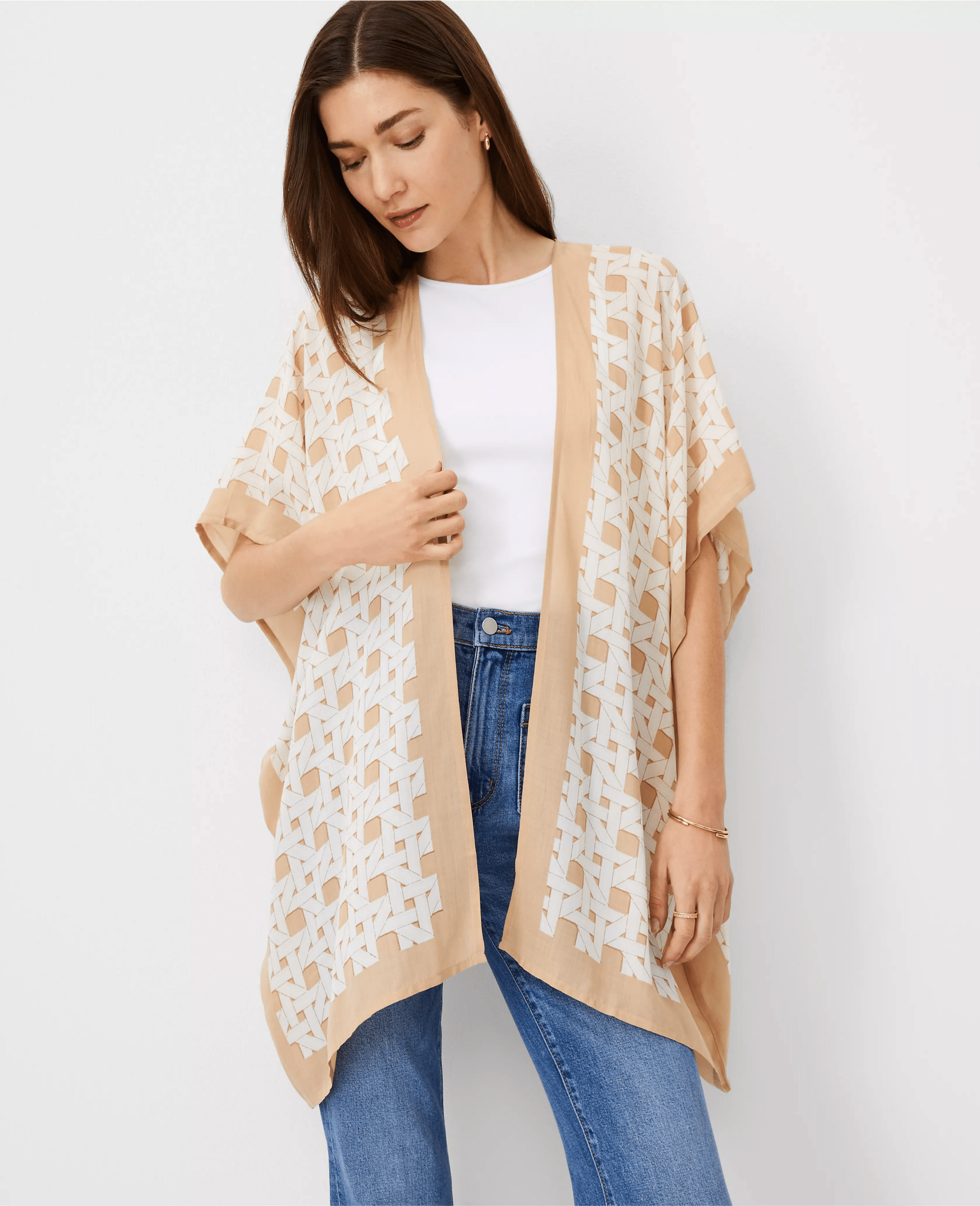 How To Cover Upper Arms And Look Fashionable fashion blogger tania stephens 50 is not old ann taylor