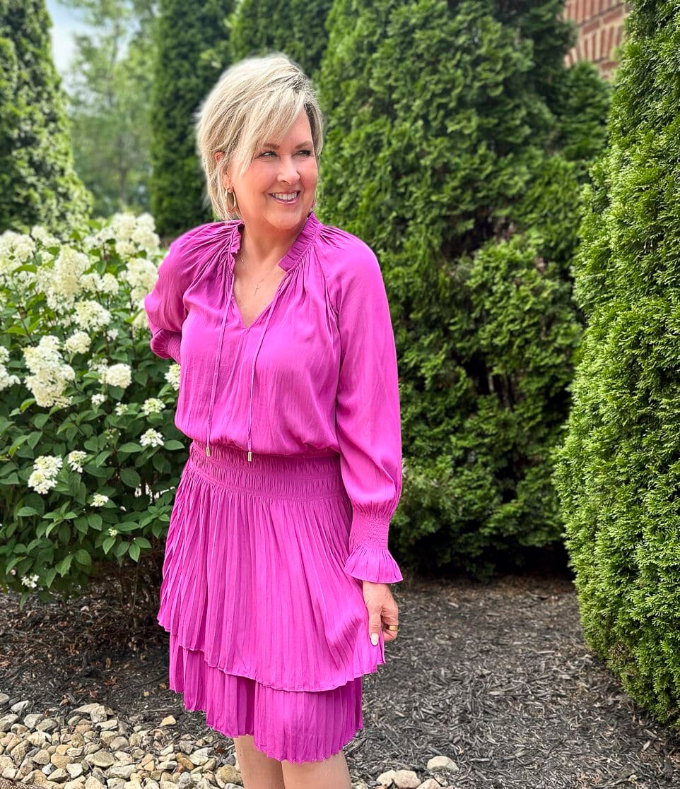 Over 50 Fashion Blogger Tania Stephens is styling  Chico's fashions fro summer for women over 50-12