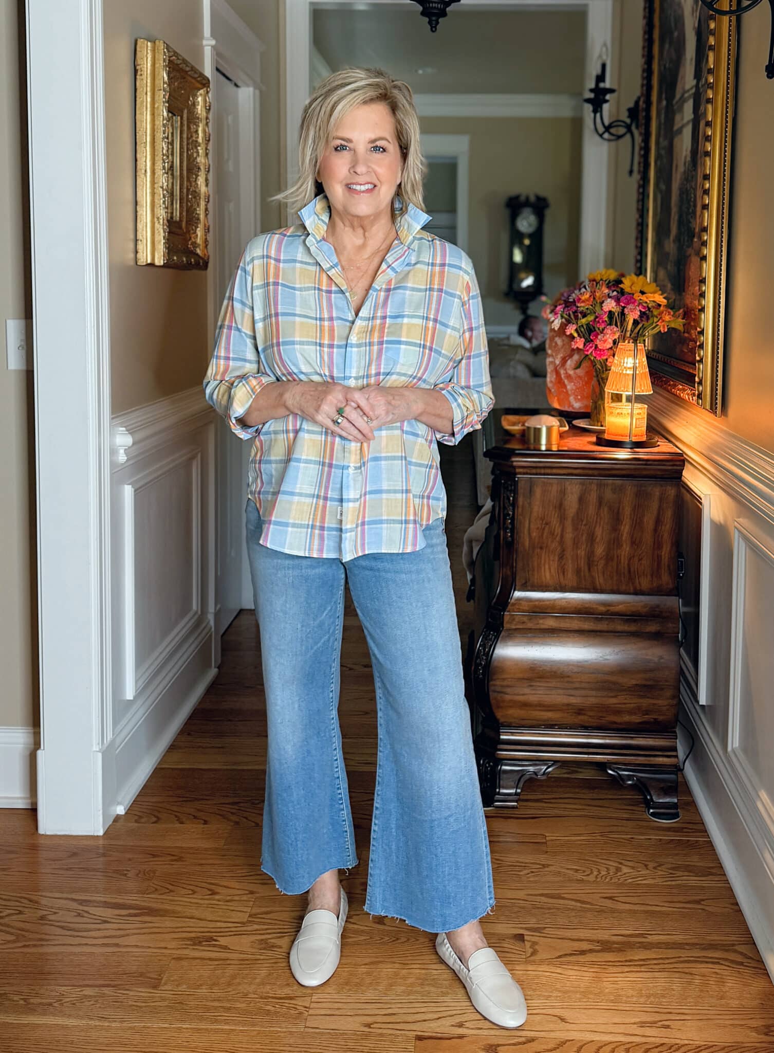 Tania Stephens wearing Frank & Eileen plaid button up and wide leg crop jeans
