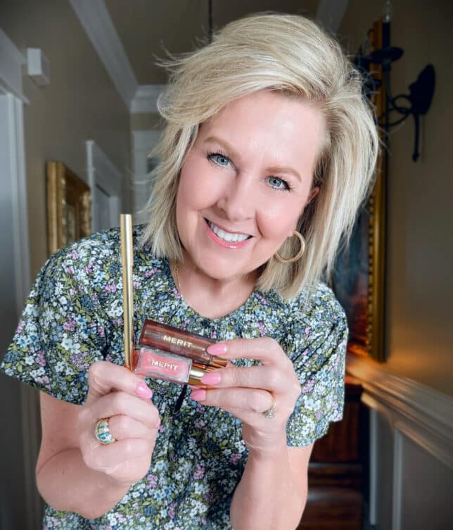 Tania Stephens using her favorite Spring lipsticks from Merit Beauty