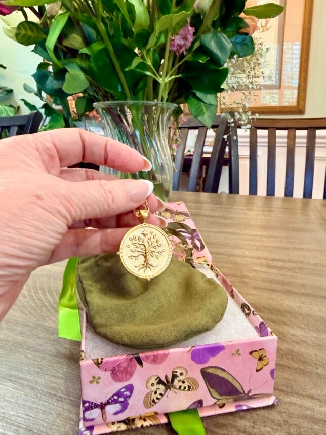 Jane Win FAITH JW Original Pendant Coin - Tree