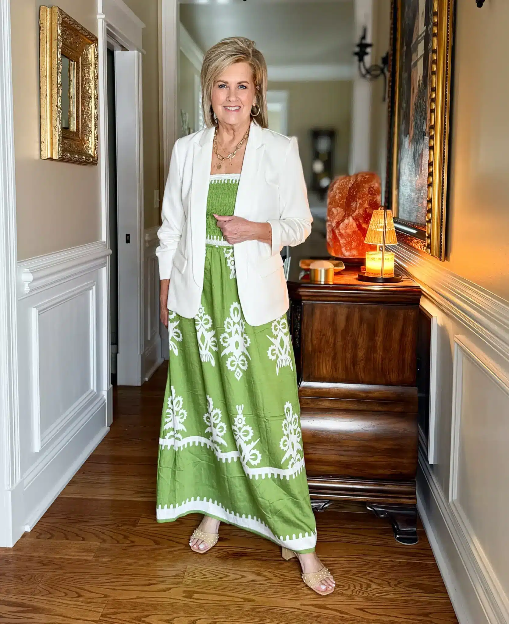 What Shoes to Wear with a Maxi Dress in Summer