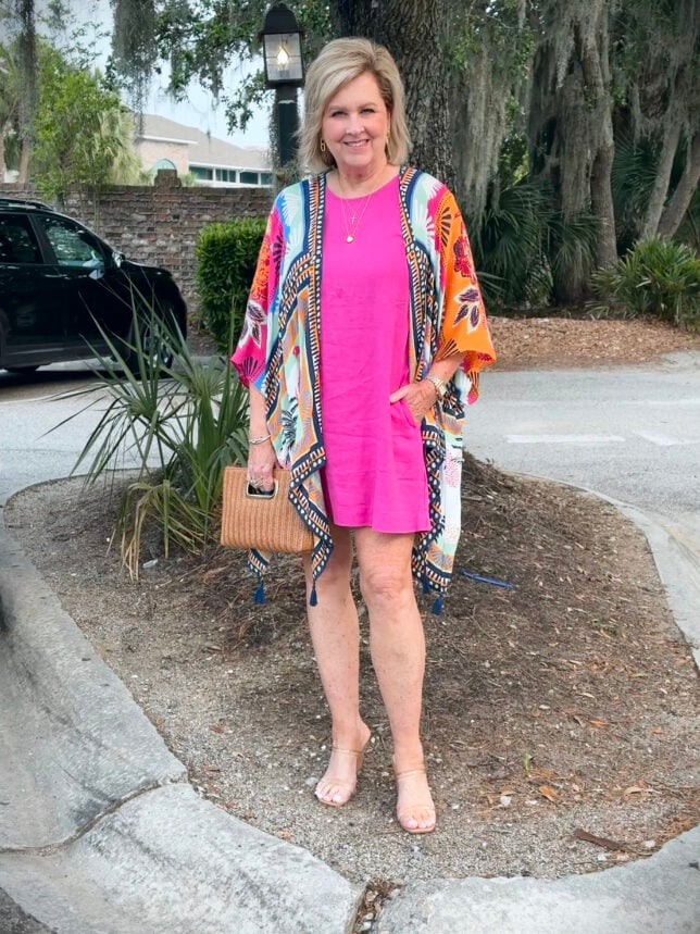 SUMMER STYLE TIPS FOR WOMEN OVER 50