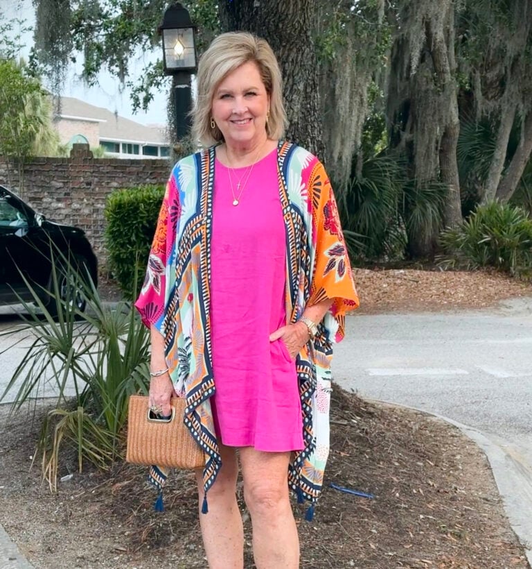 SUMMER STYLE TIPS FOR WOMEN OVER 50