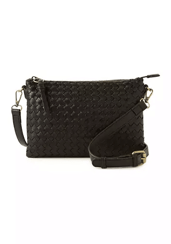 Affordable Belk Summer Fashion Finds wonderly woven crossbody tania stephens