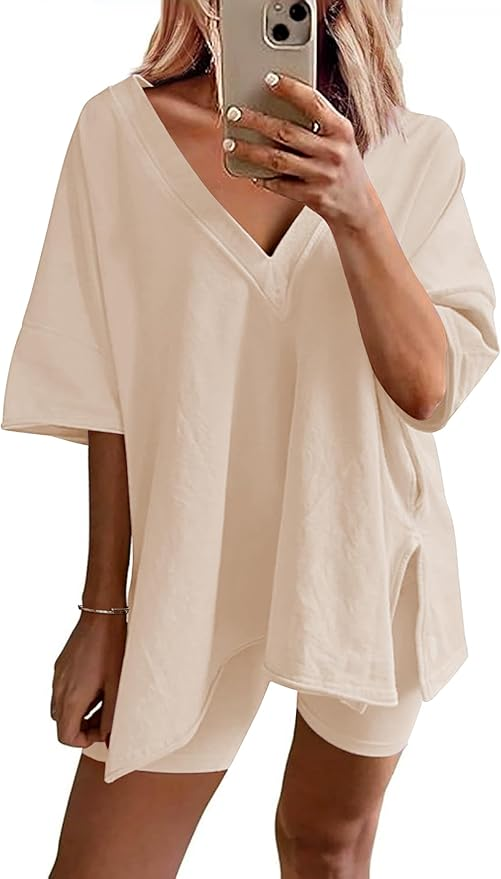 The Best Amazon Short Sets for Everyday tania stephens oversized lounge wear fashion blogger