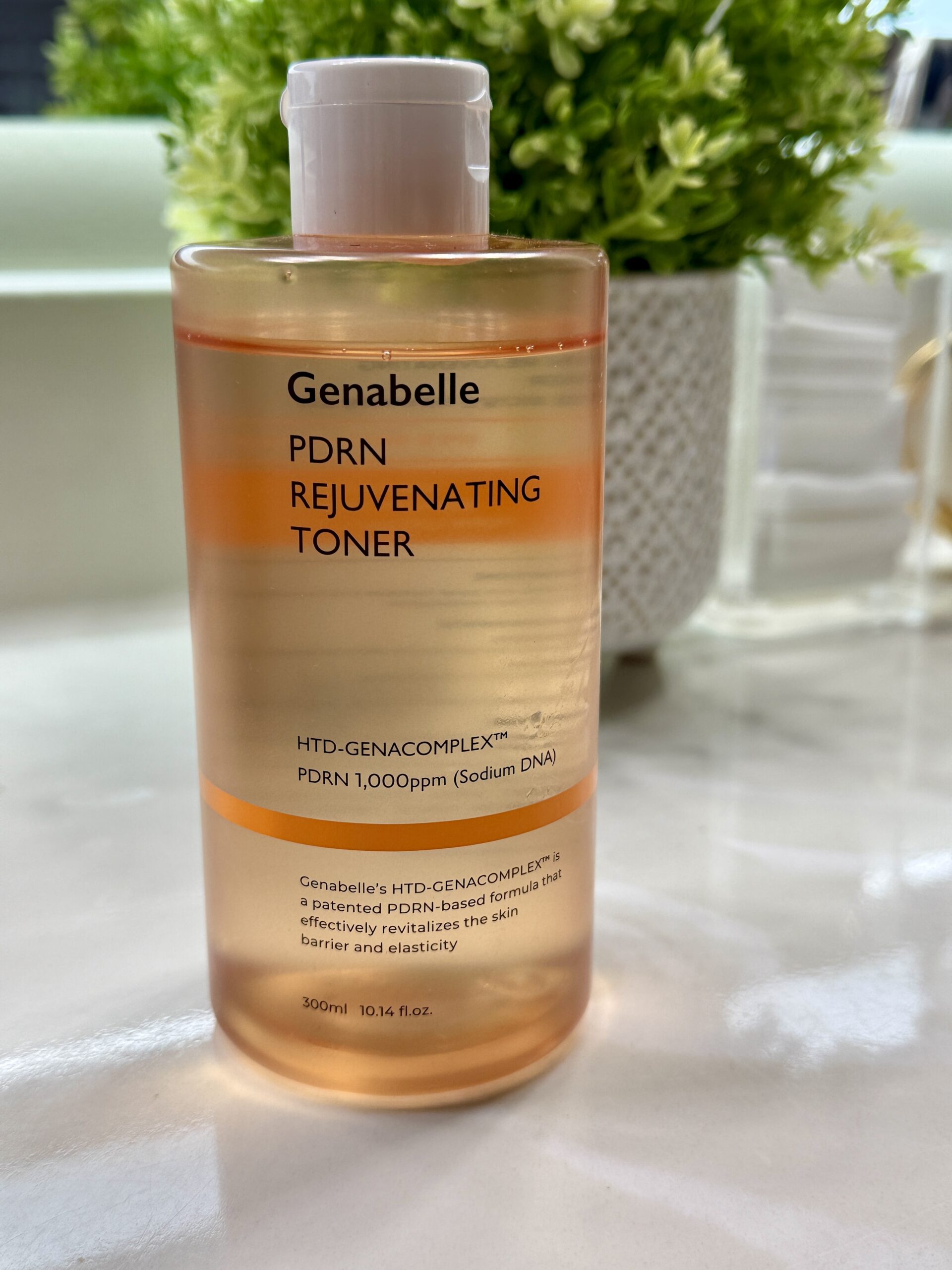 Genabelle PDRN Rejuvenating Toner - uses PDRN as a repairing ingredient