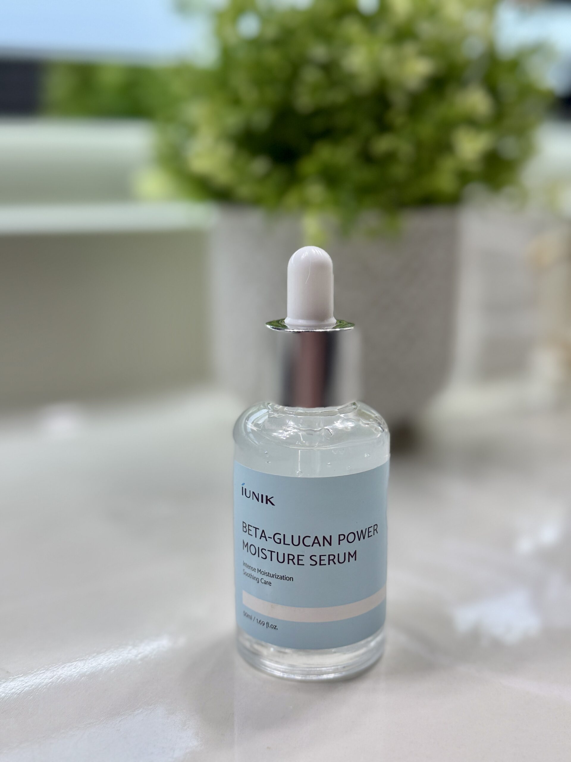 iUNIK Beta-Glucan Power Moisture Serum f or thirsty skin