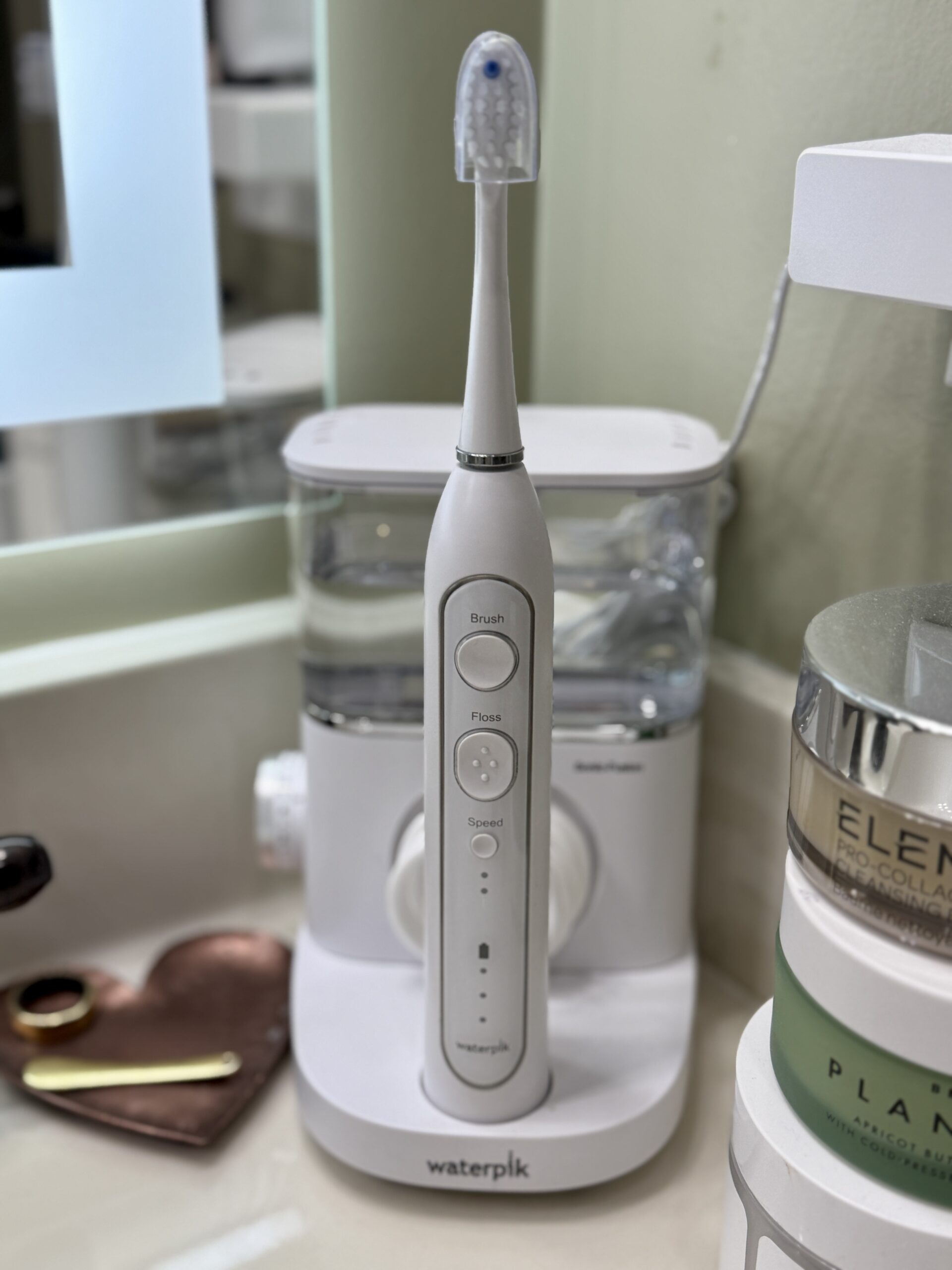 Waterpik toothbrush and pik combo