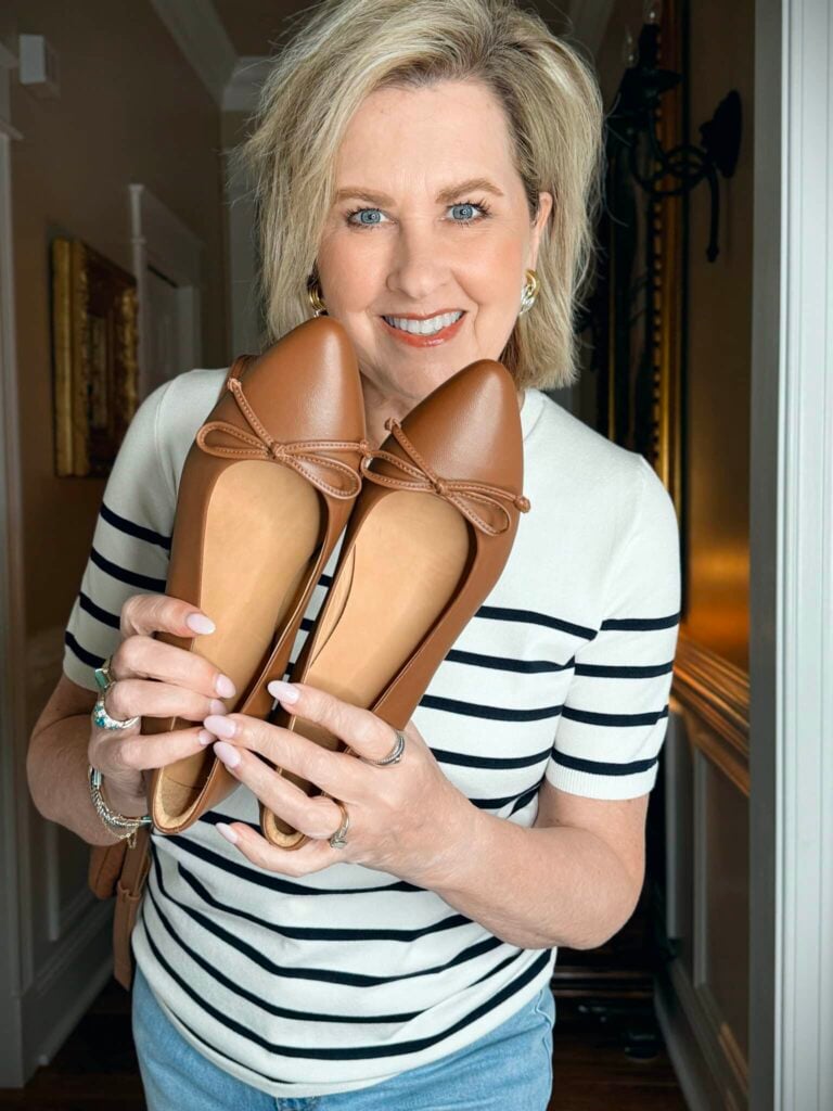 SHOES TO WEAR WITH FALL OUTFITS WHEN IT'S HOT