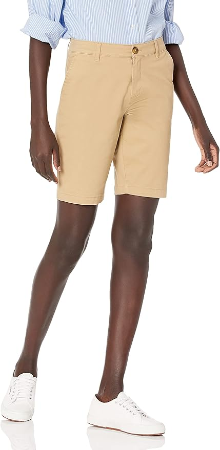 Shorts That Won’t Leave You Exposed This Summer tania stephens 50 is not old fashion blogger khaki shorts