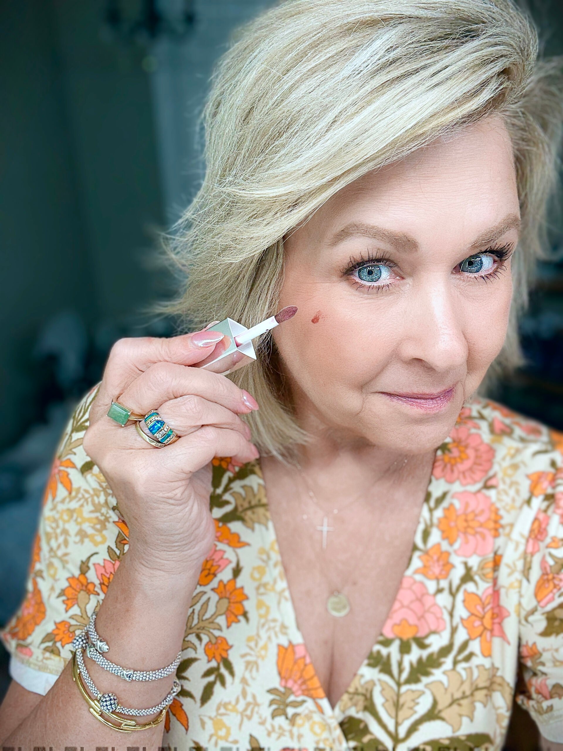 Tania using Clinique Black Honey Lip & Cheek Oil