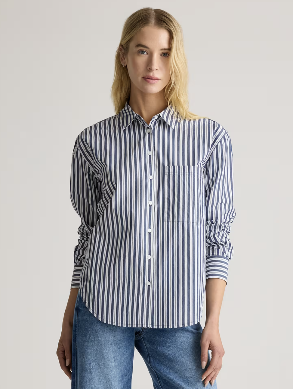 From Brunch to Travel: Poplin Tops That Work for Everything tania stephens 50 is not old fashion blogger  quince