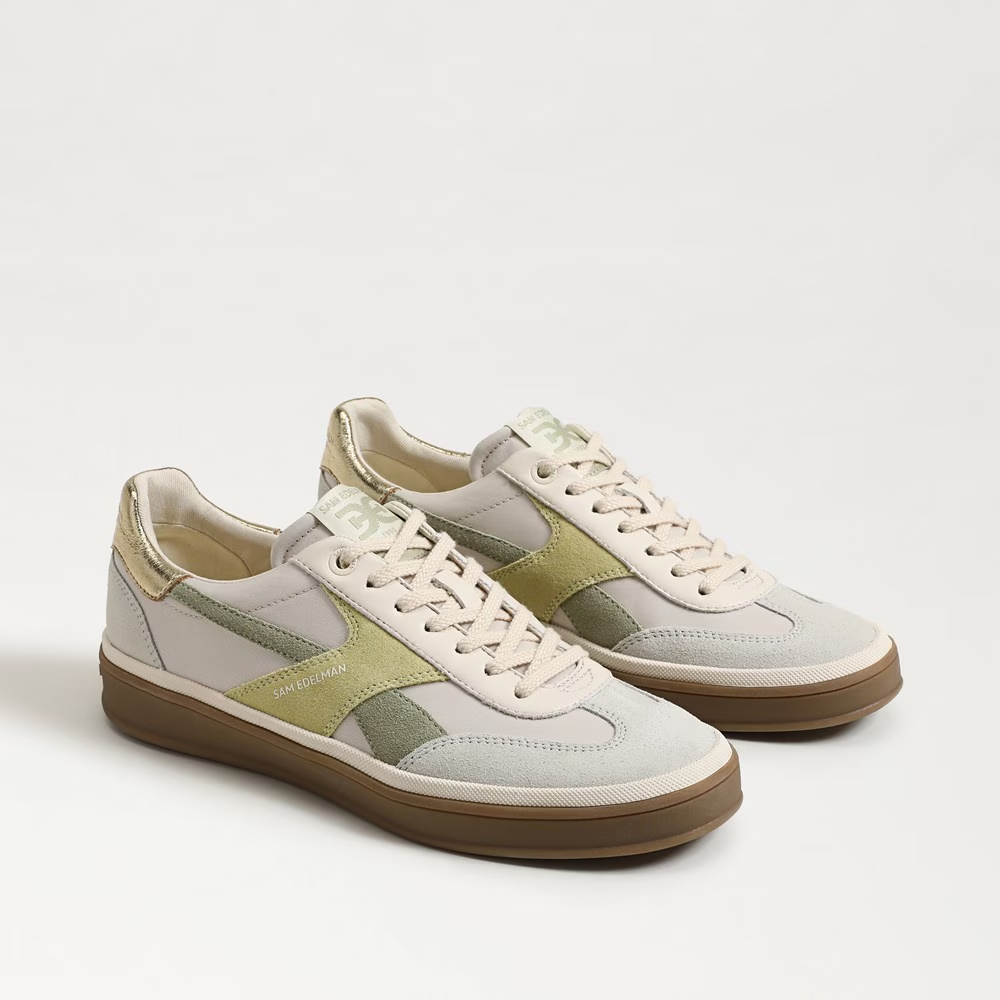 Best Sneakers with Arch Support for All-Day Comfort 50 is not old fashion blogger tania stephens althea
