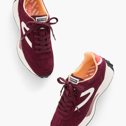 BURGUNDY SNEAKERS FOR FALL 2025