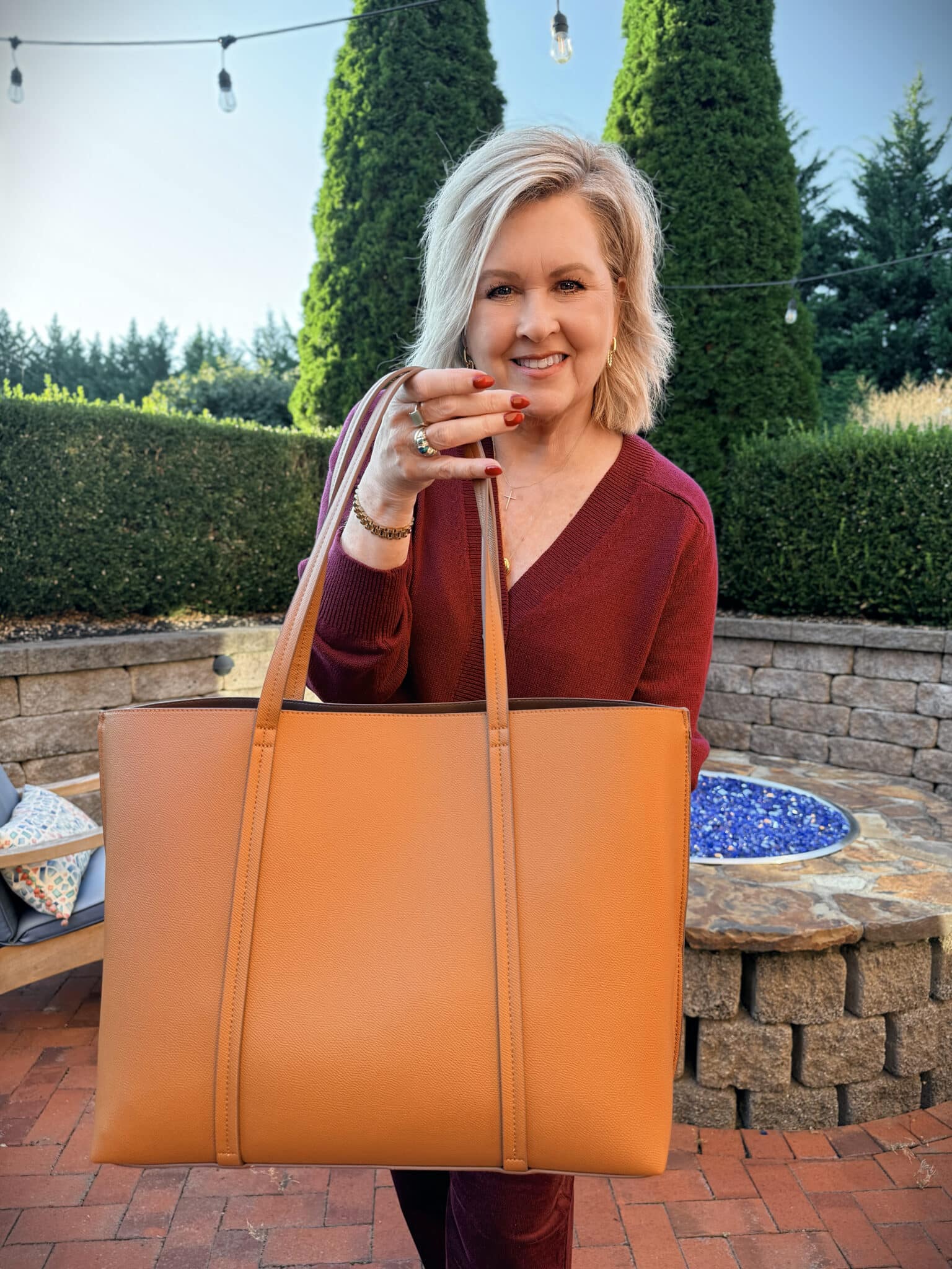 AFFORDABLE WORK TOTE BAG FOR FALL 2025