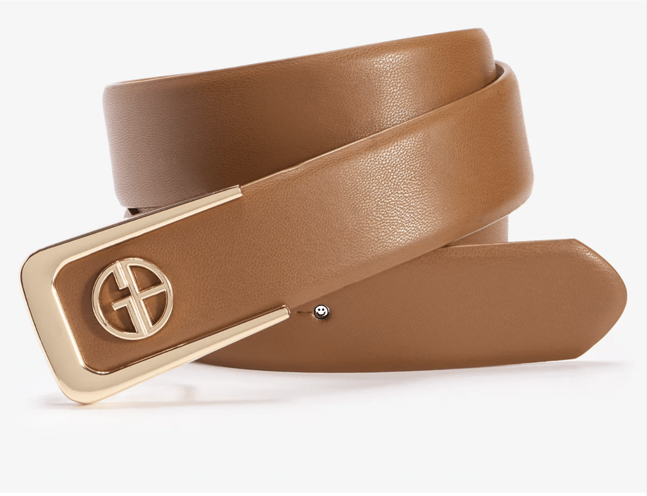 Statement Belts to Wear with Jeans this Fall tania stephens 50 is not old fashion blogger hidden collar button