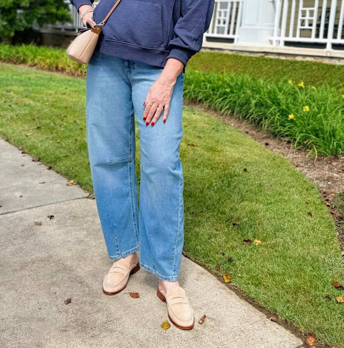 Tania Stephens wearing Walmart barrel leg jeans