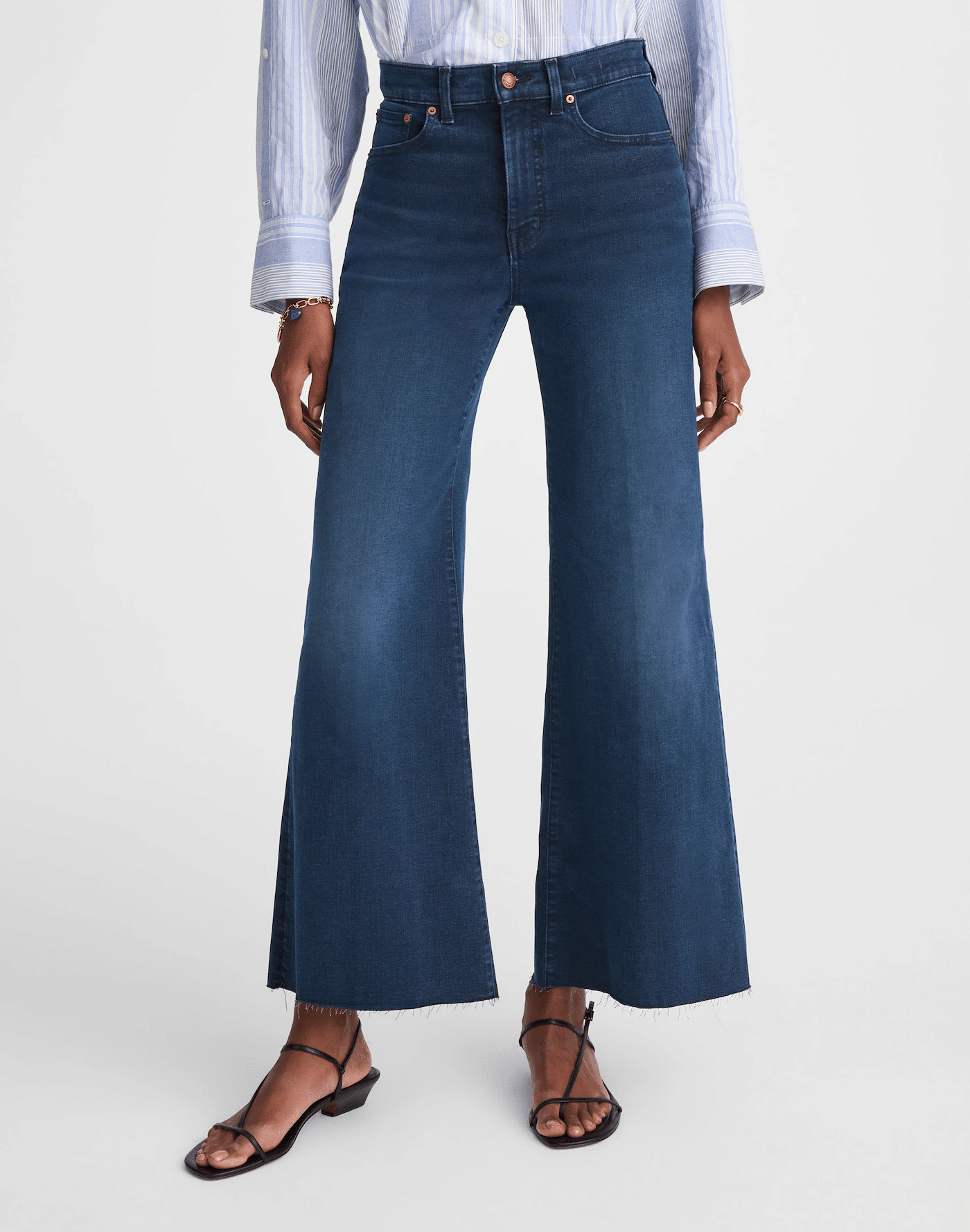 Madewell Jeans for Women Over 50: Are They Worth It? tania stephens 50 is not old fashion blogger flared crop