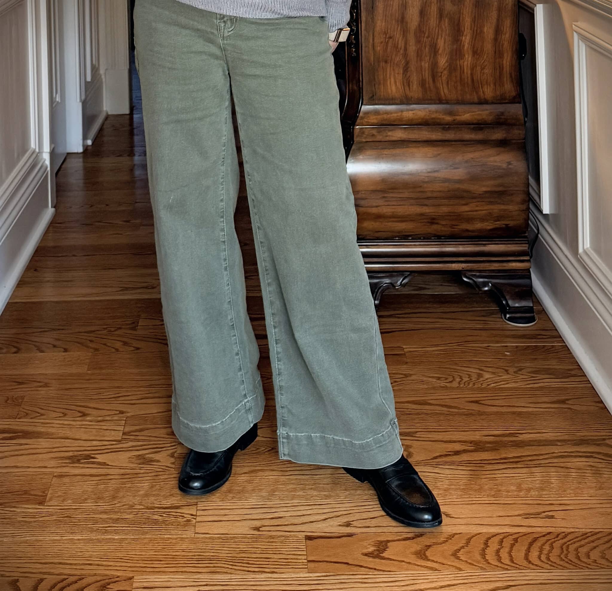Amazon wide leg olive green jeans and black shoes