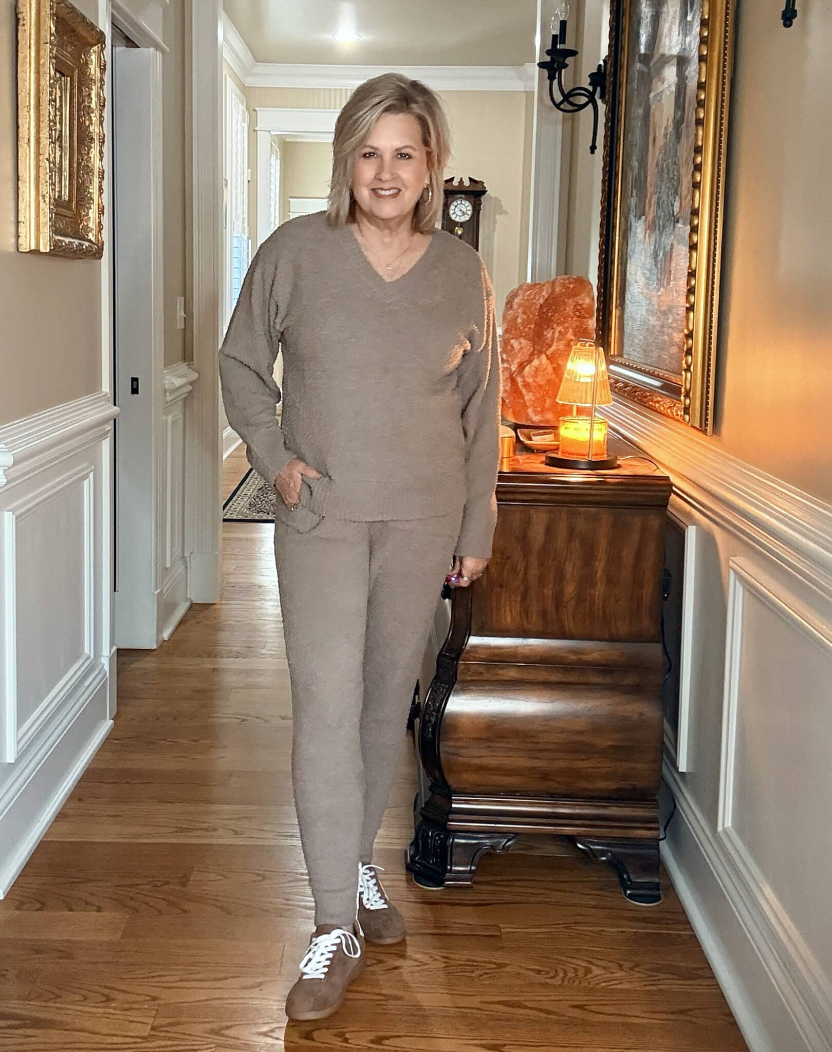 Tania wearing Joyspun fuzzy knit v-neck lounge set in taupe