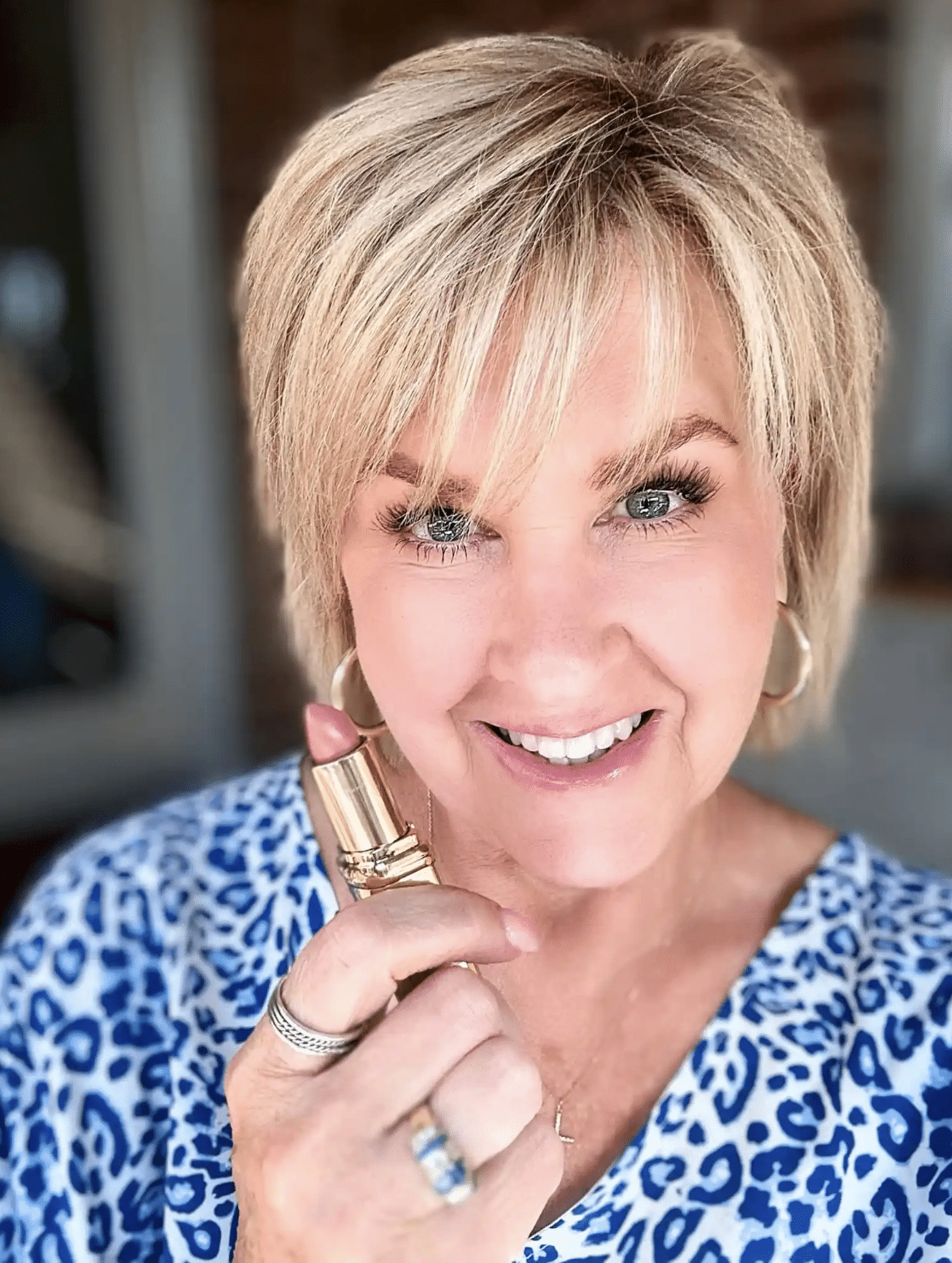 Fall Lipstick Textures: Matte, Satin, Gloss: What Works for Mature Lips? tania stephens 50 is not old fashion blogger loreal paris