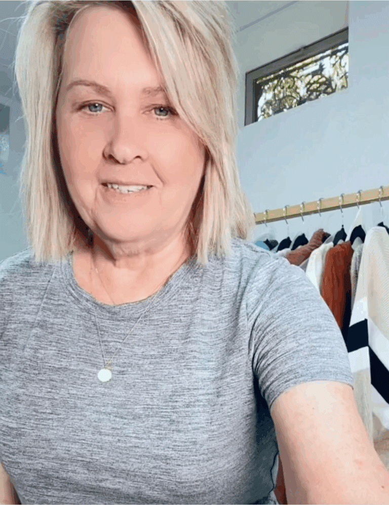 Tania showing the top selling items on Amazon PBDD 2025