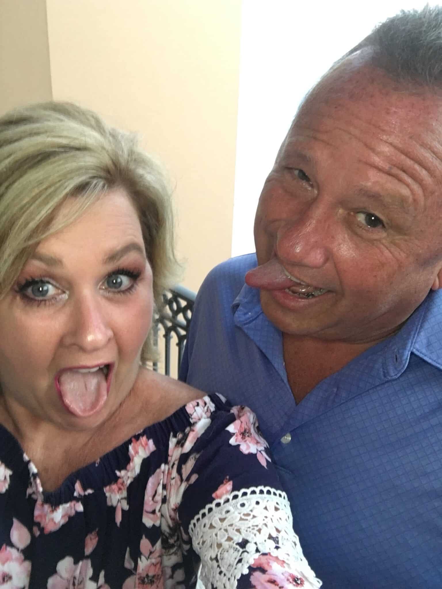 Joe and Tania in Cancun acting silly