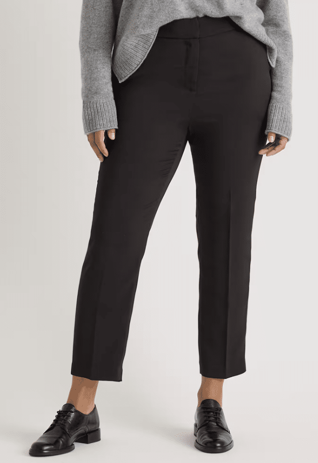 What to Wear to a Christmas Brunch or Lunch tania stephens 50 is not old fashion blogger crepe pants