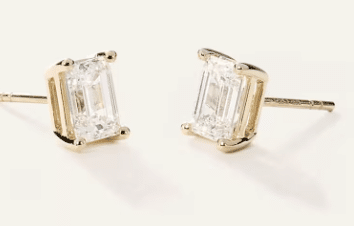 Timeless Jewelry Pieces to Gift or Keep tania stephens 50 is not old fashion blogger diamond stud