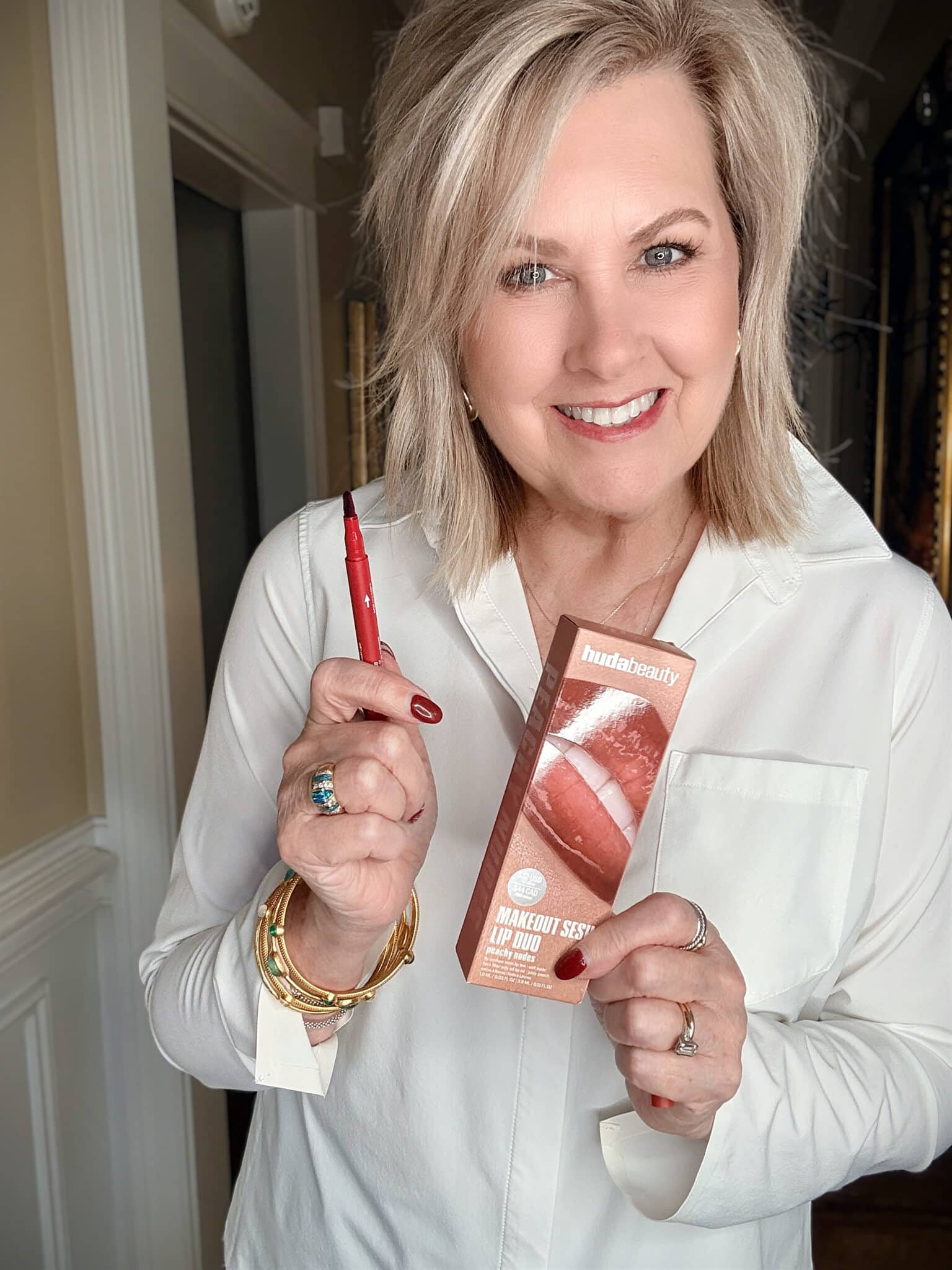 Tania using Huda Lip Stain & Gloss