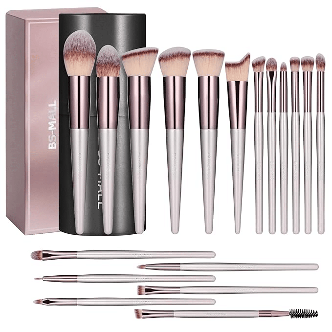 Stocking Stuffers and Last Minute Gifts from Amazon Under $50 tania stephens 50 is not old fashion blogger makeup brushes