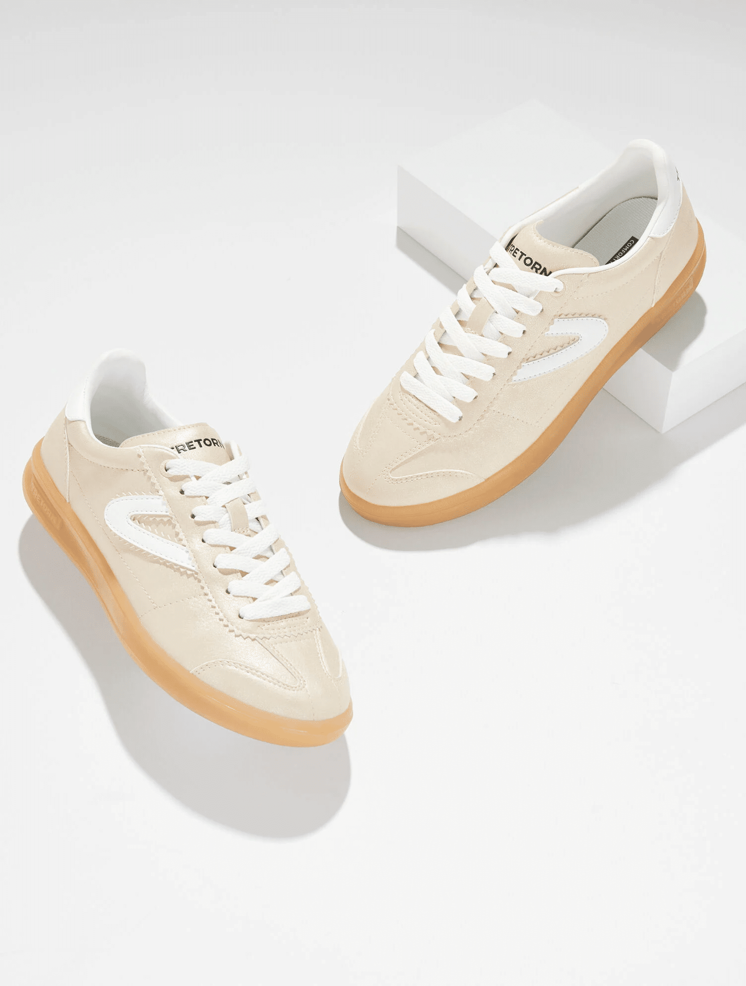tretorn leather sneakers with metallic finish