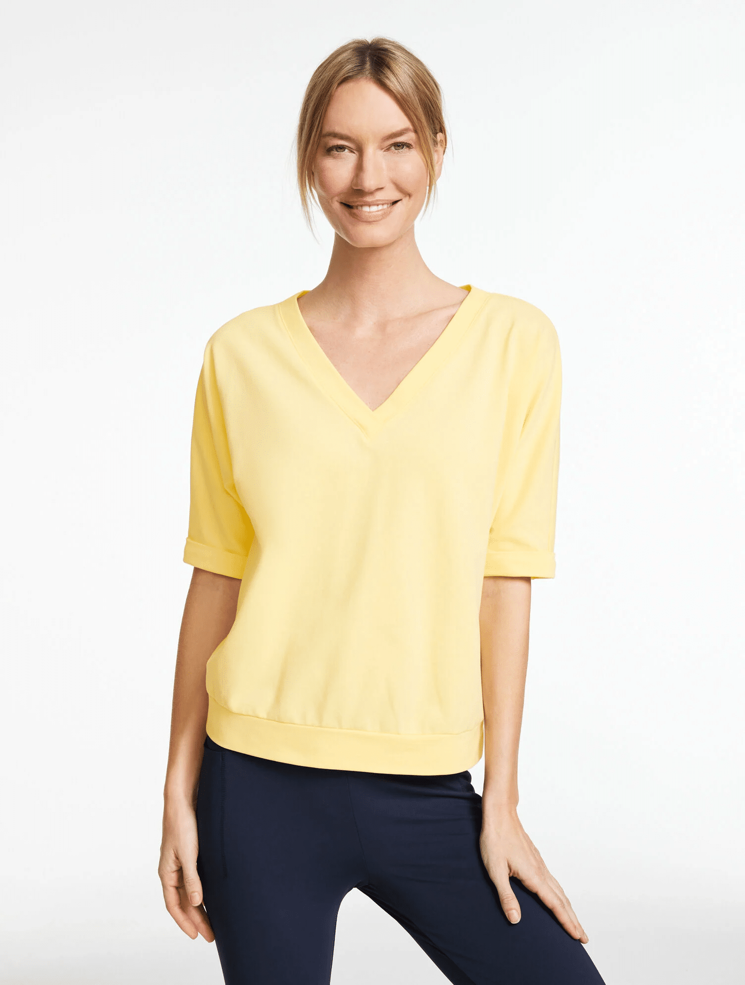 simple yellow tee in pique fabric