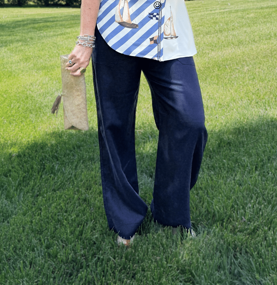 Tania wearing navy linen pants from Macy's