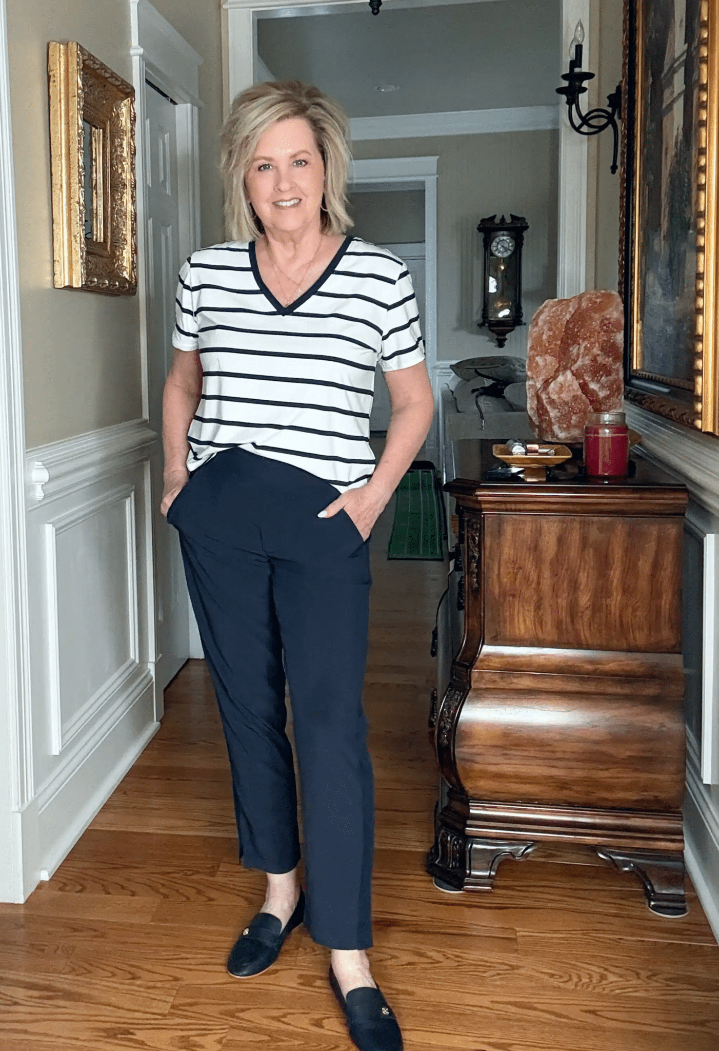 TANIA WEARING  navy & white tee and navy ANKLE PANTS