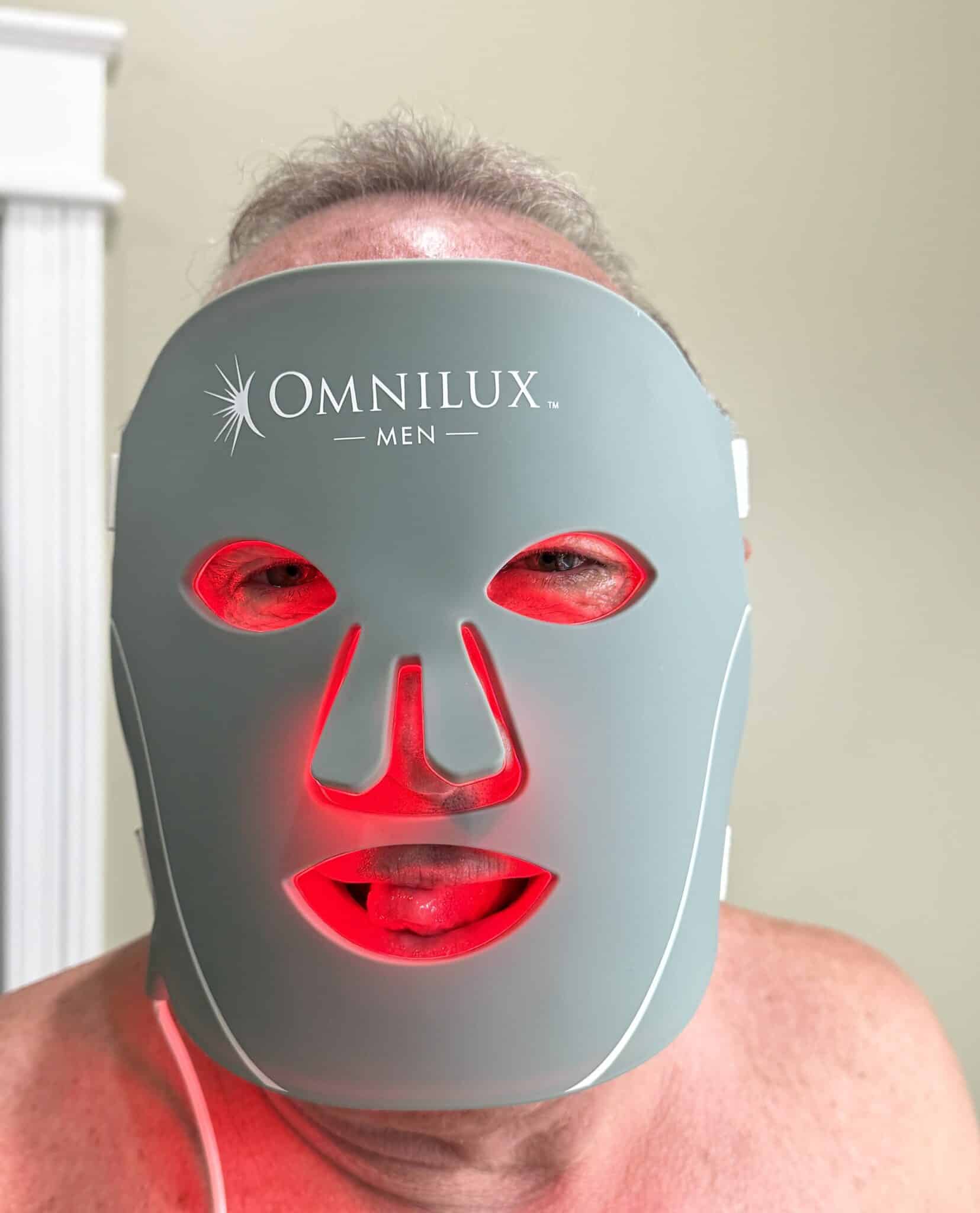 men's Omnilux mask
