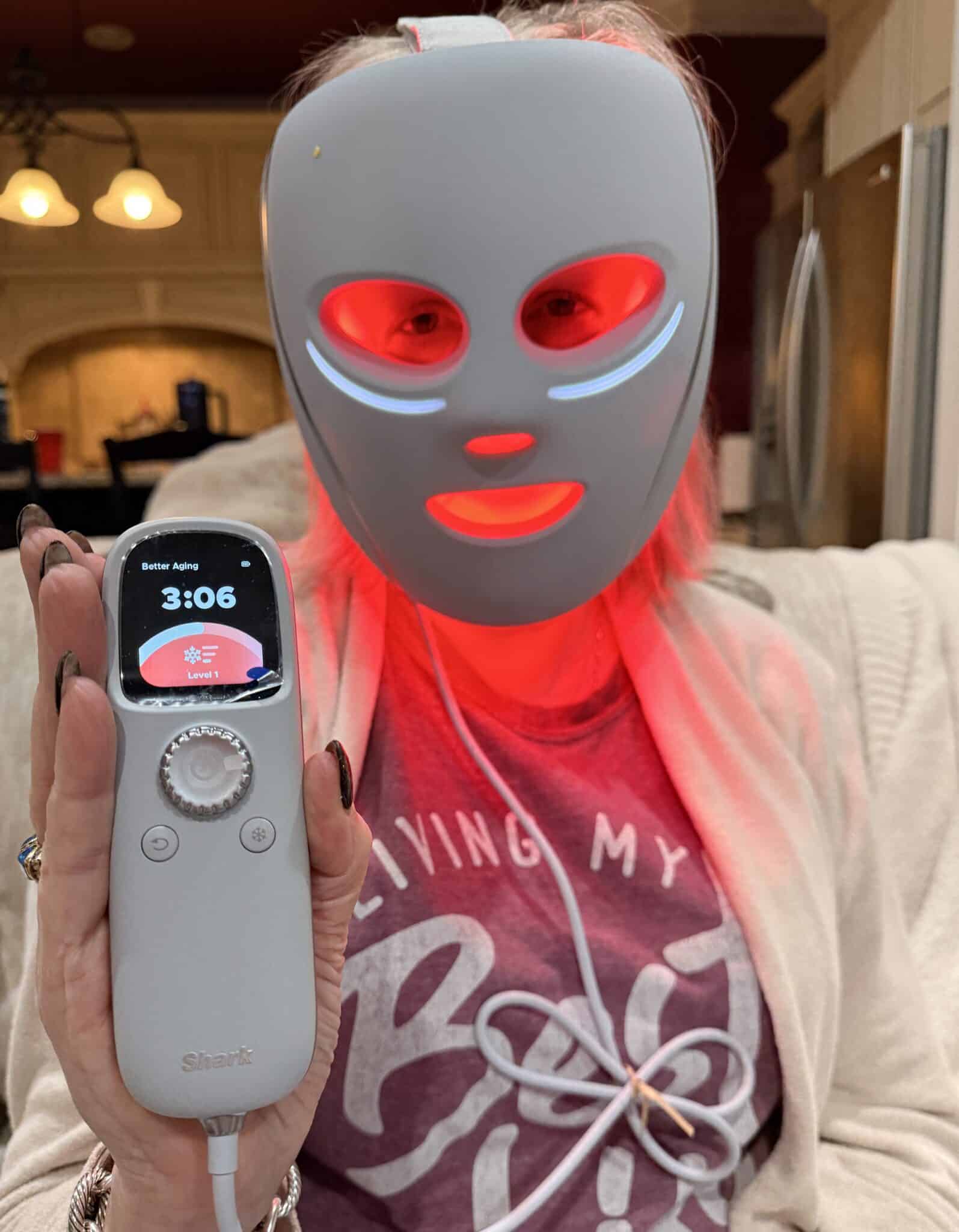 Shark CryoGlow LED Face Mask