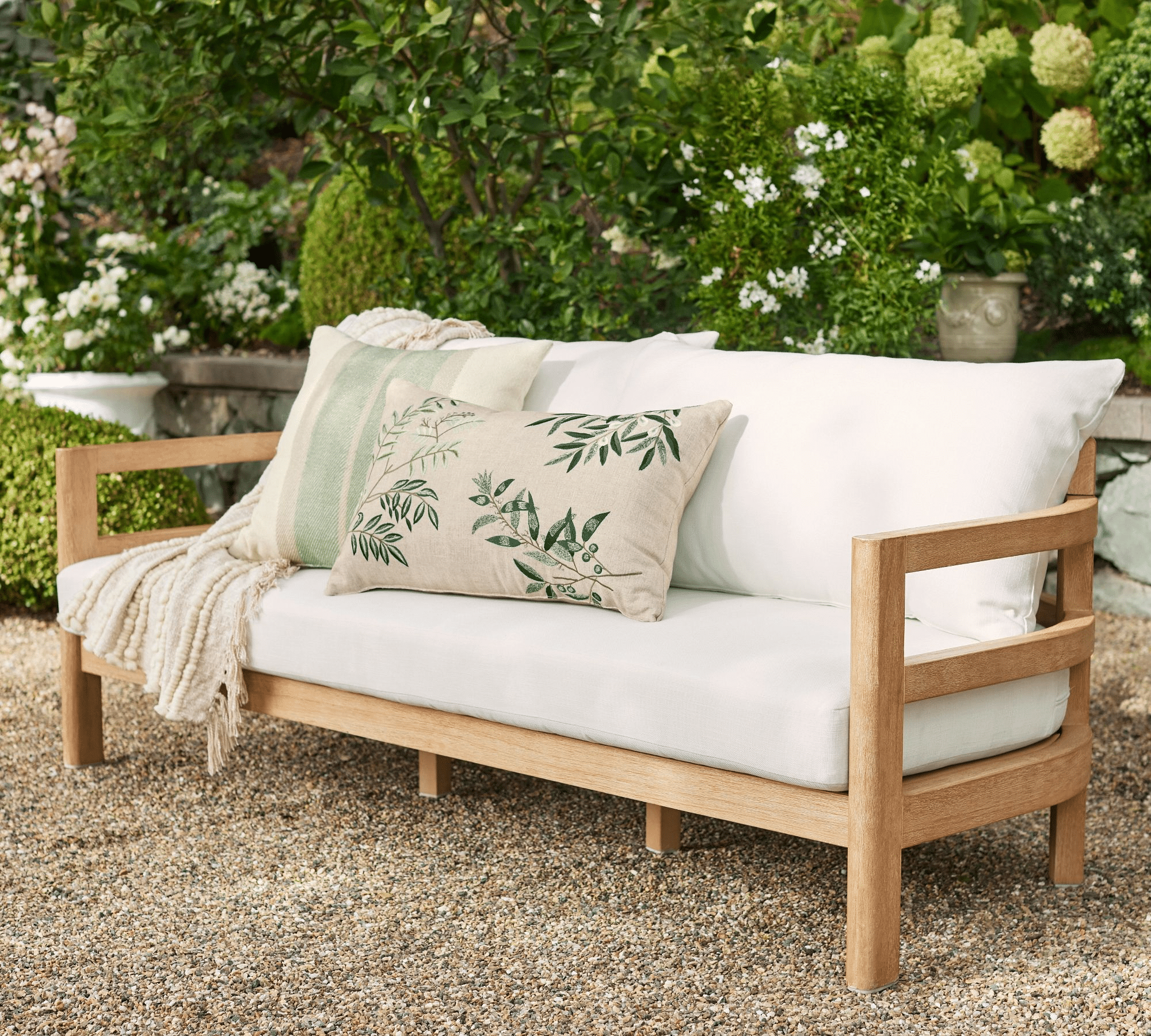 pottery barn woodside outdoor sofa
